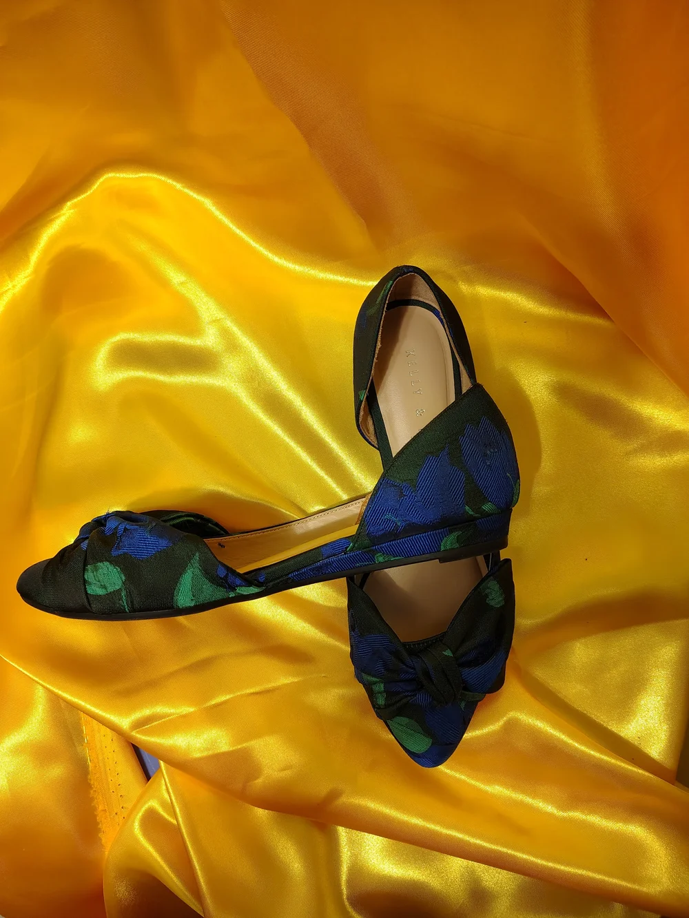 Kelly &Kate Pointed Bow Floral Flats - Blue & Green Floral - Picture 3 of 3